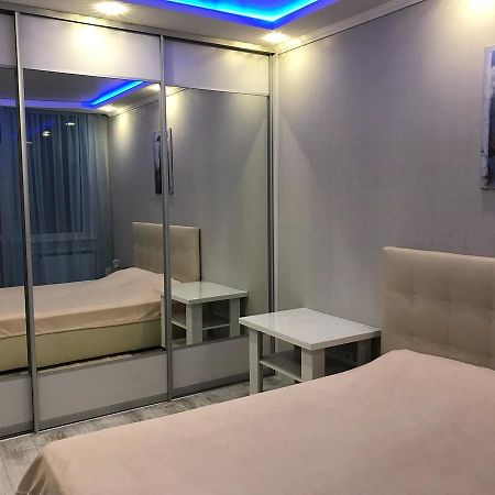 Luxe Apartment On Drahomanova Kiev Eksteriør bilde